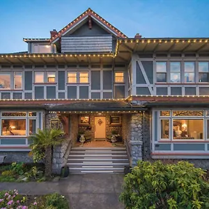 Dashwood Manor Seaside Bed & Breakfast Victoria